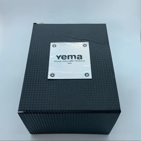 Men’s Digital Dive Watch - Yema Quartz Diver